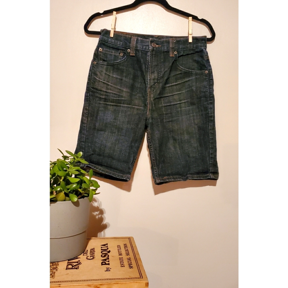 Levi denim shorts, like new